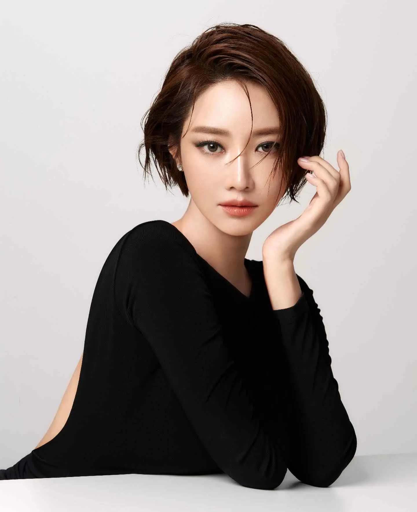 Go Joon Hee - go-joon-hee-hot-47.webp